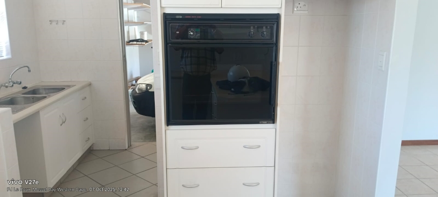 To Let 3 Bedroom Property for Rent in Linkside Western Cape